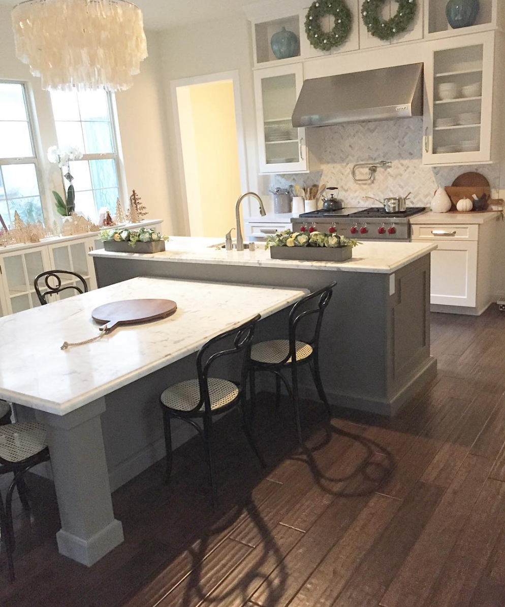 kitchen island with dining table attached Dining island kitchen table built modern tables seating integrated custom kitchens amazing decorations bench islands joinery au designs house 收藏自