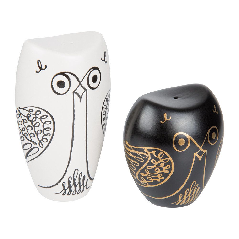 Delight your guests with these woodland park salt and pepper shakers