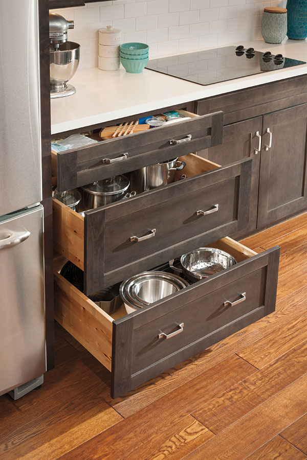 Pots and Pans Drawer Base Cabinet Hickory pans assembled 36×34 5×23 nhk homedepot hutch