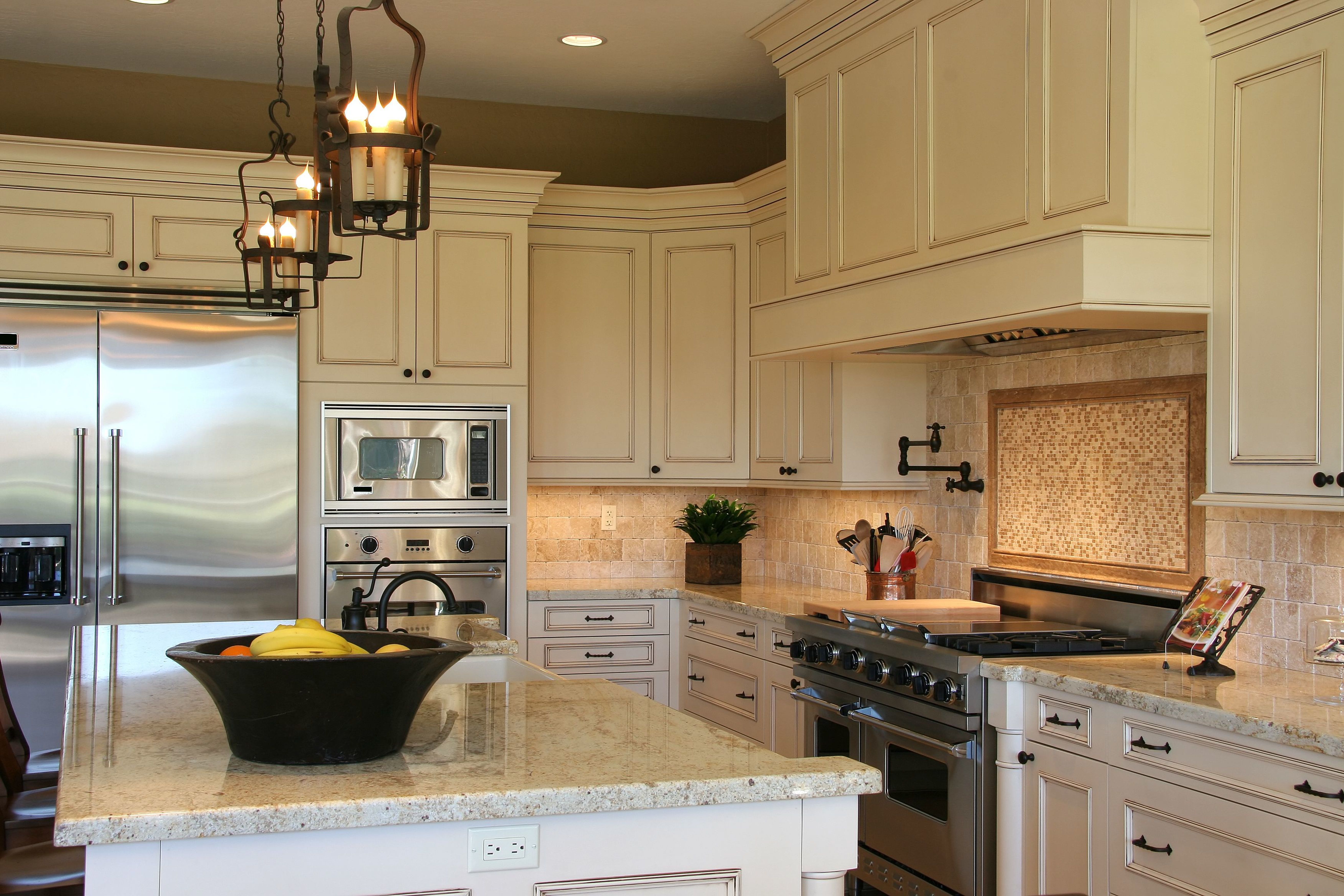 3 REMODELING TIPS | Antique white kitchen, Antique white kitchen