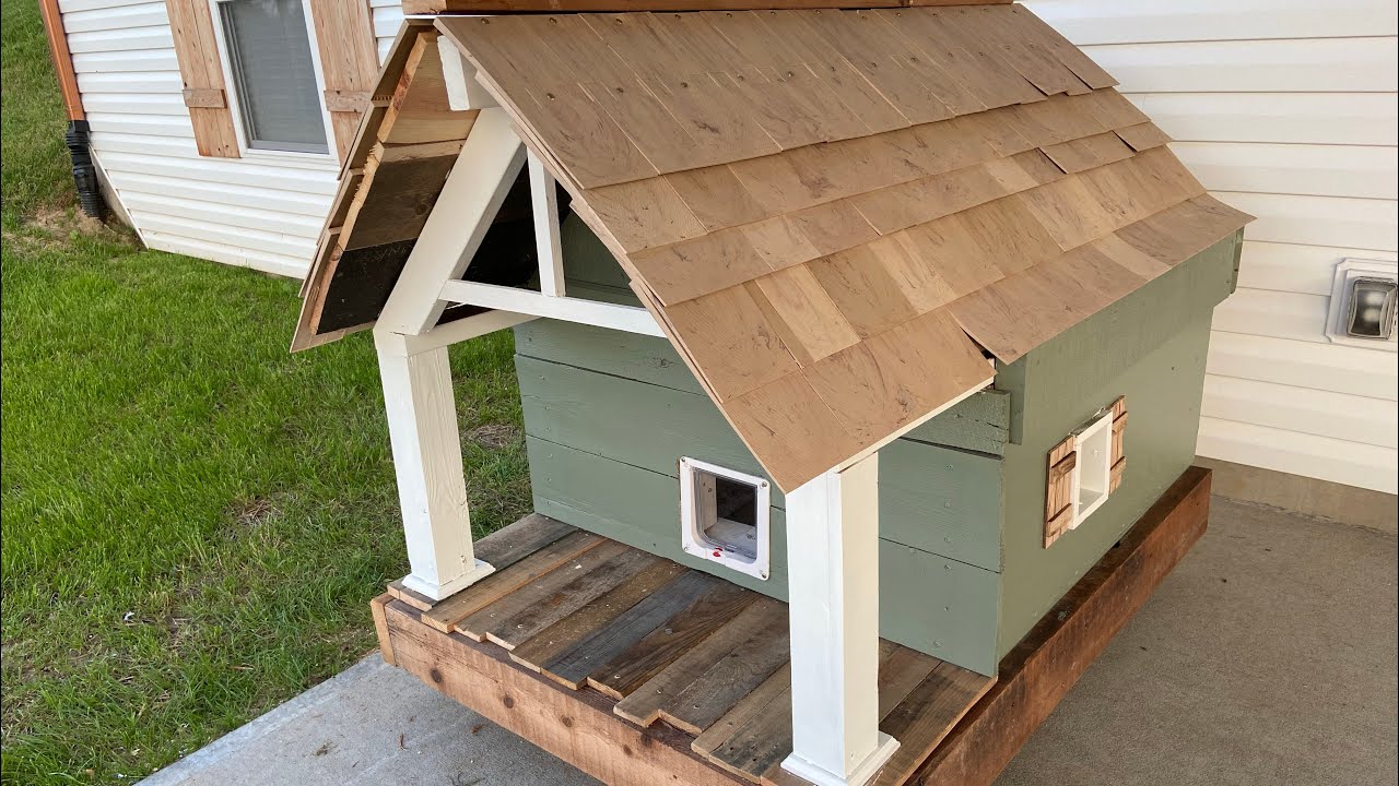 how to build a cat house Simple outdoor cat house plans check more at https