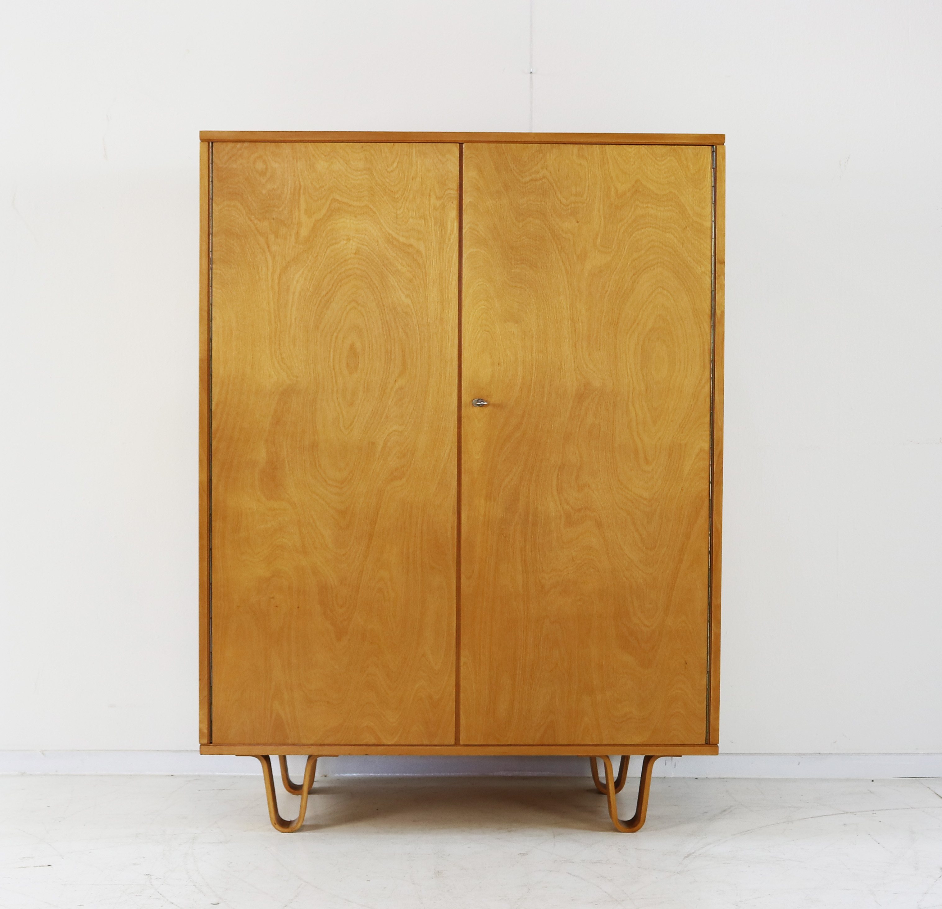 Small linen cabinet by Cees Braakman for UMS Pastoe