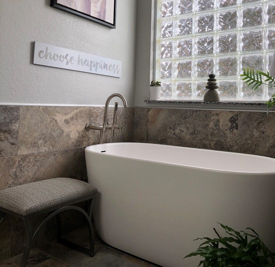 freestanding tub in small bathroom The tale of 4 small freestanding tubs