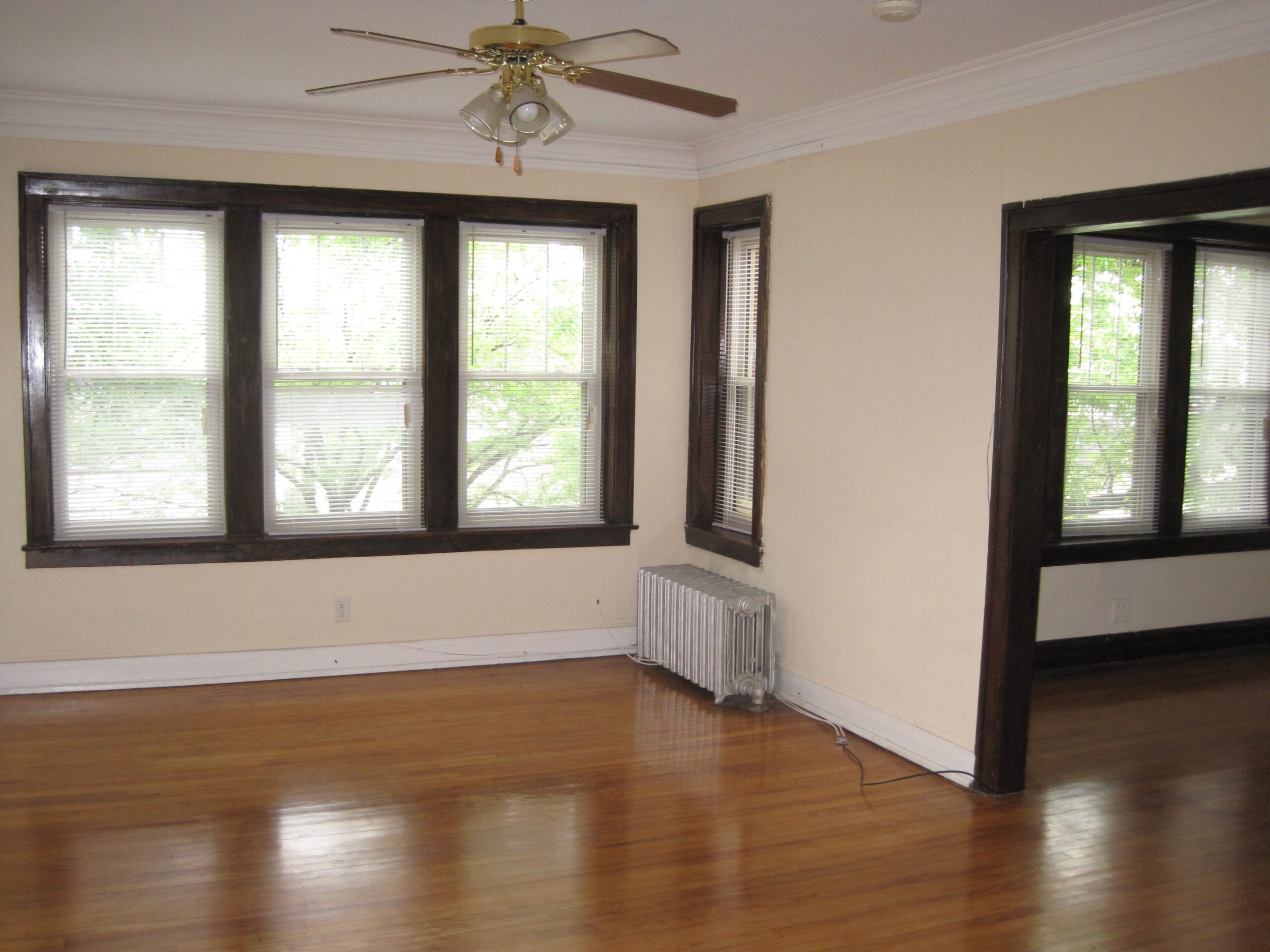 wood windows with white trim Woodwork baseboards lovelyving apartmenttherapy telemarket loser