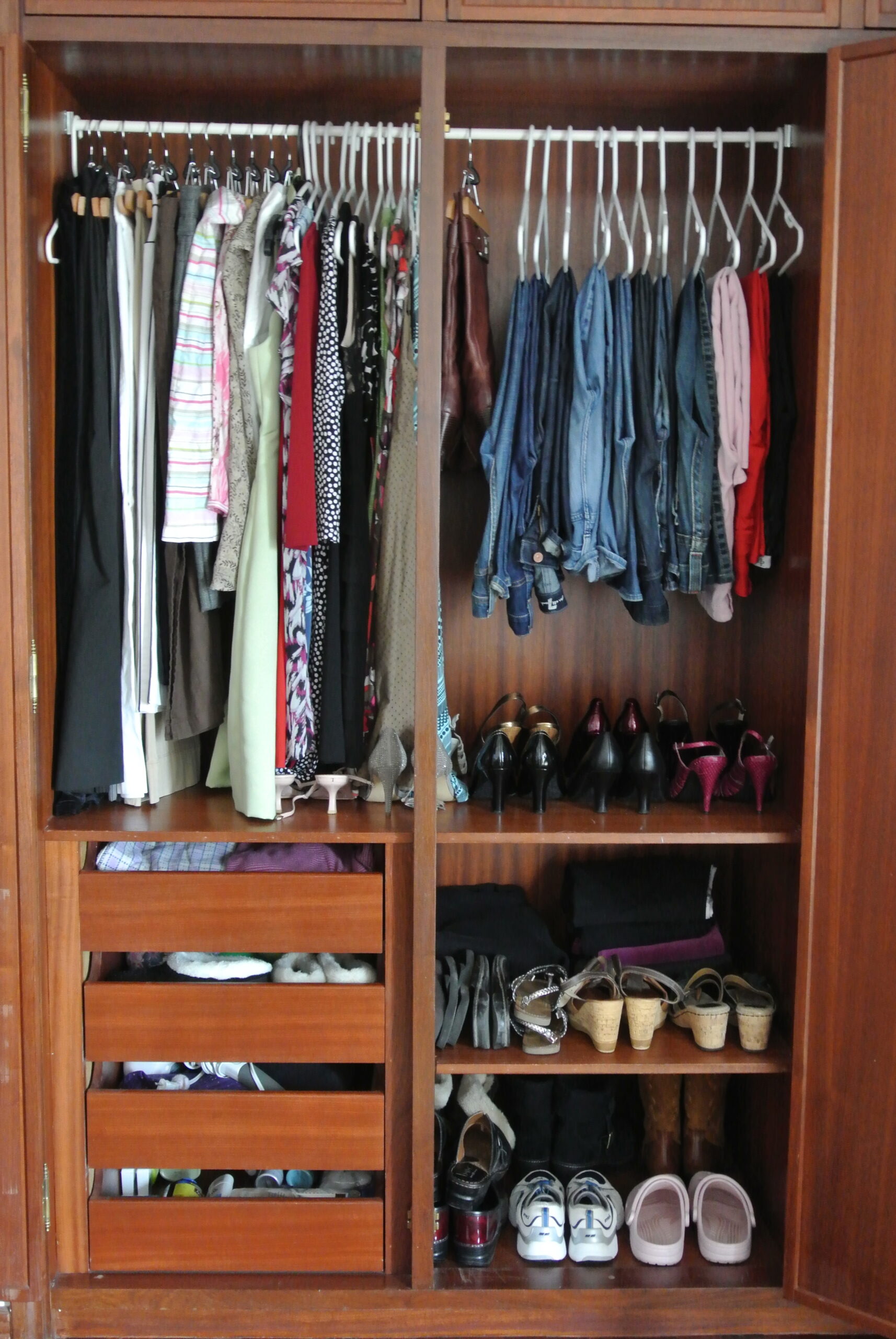 How to Organize Closet Shelves How to organize a small walk-in closet (on a budget!)