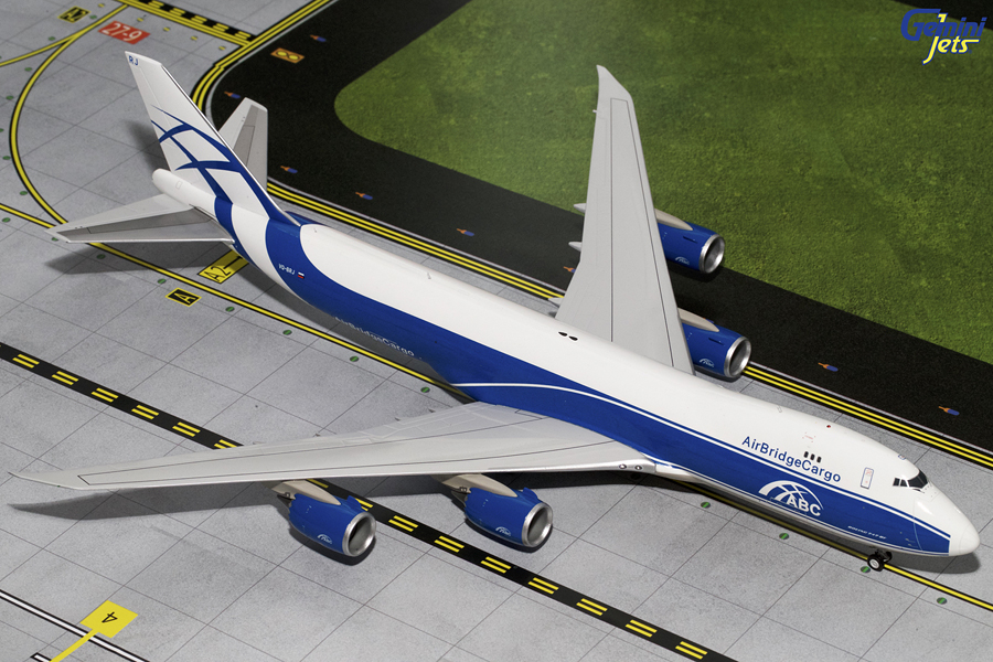 Model 104364A Geminijets bridge boeing air cargo brj vq 8f scale