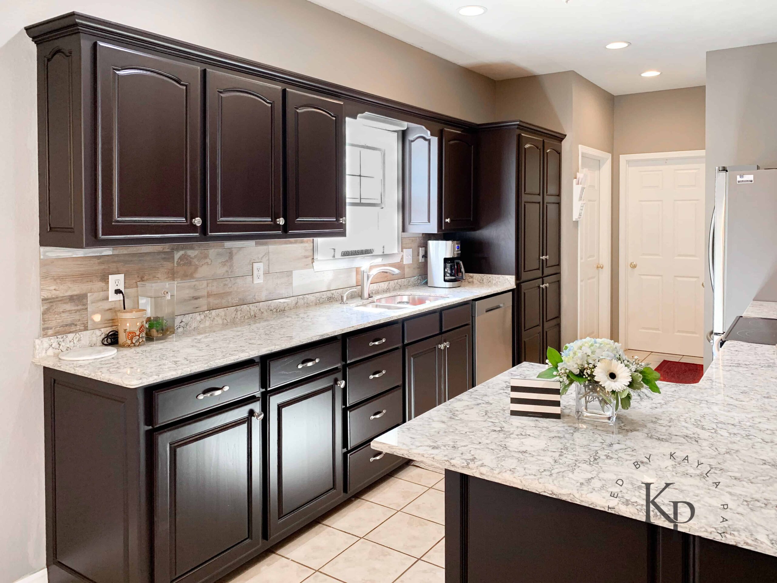 Dark Brown Cabinets Backsplash Countertops seragidecor counters wood